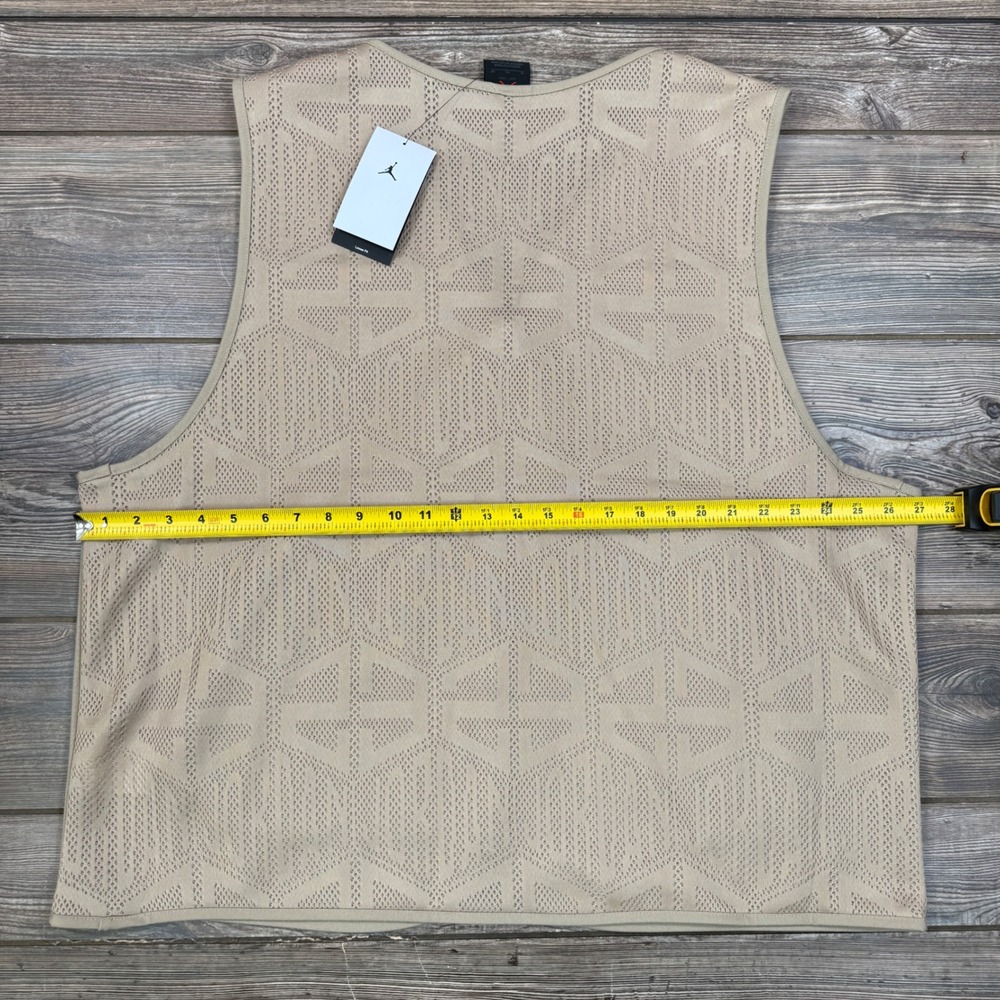 Nike Jordan Brand Mens Utility Vest Tan Khaki Mesh Back HF9327-257 XL NWT - Picture 7 of 9